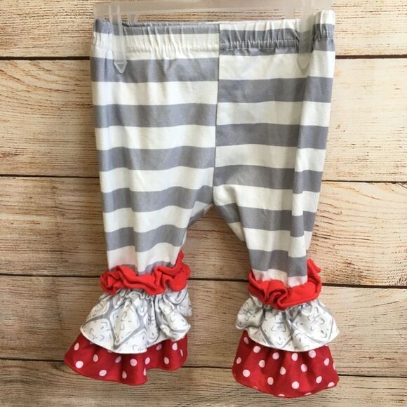 DASH OF GLITTER CHRISTMAS TOP AND PANTS‎ - Picture 5 of 8